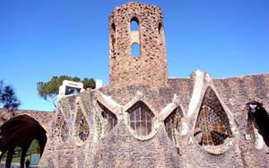 Iglesia Gaud� (Colonia G�ell)