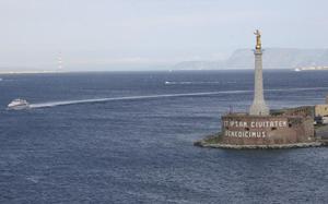 Puerto de Messina 