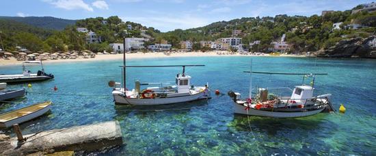 Viajes a Es Cana