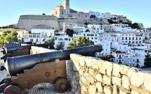 Vista a la Catedral de Ibiza