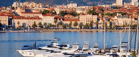 Viajes a Trogir in Croatia