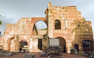 Ruinas del Hospital San Nicols