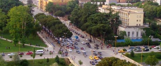 Viajes a Tirana
