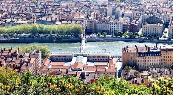 Vuelo+Hotel a Lyon