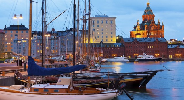 PA�SES B�LTICOS: LITUANIA-LETONIA-ESTONIA y HELSINKI 5