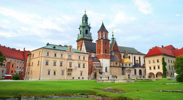 Polonia II 4