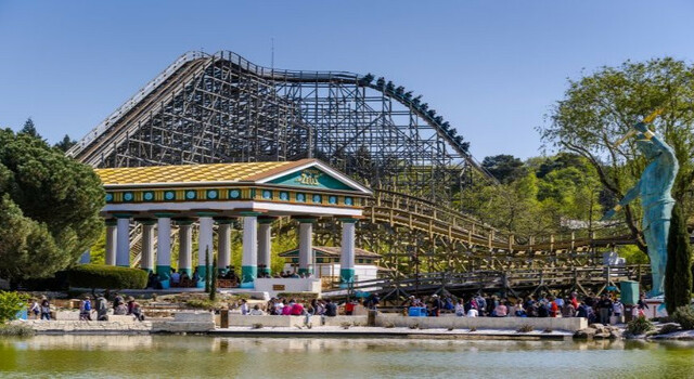 Escapada al Parc Asterix en Hotel Golden Tulip Roissy Saint Witz 5