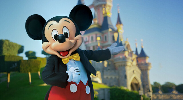 Disneyland� Paris a tu aire en Hotel Explorers con entradas 1