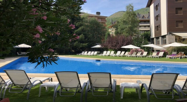 Gastronomia con Alma Pirenaica en Hotel Pessets 4