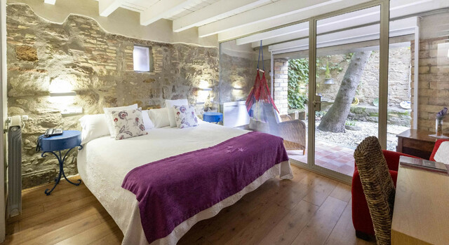 Escapada rom�ntica con cava en Hotel La Freixera 4