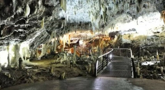 Explora las Maravillas Subterraneas de Cueva El Soplao