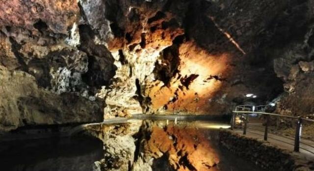 Explora las Maravillas Subterraneas de Cueva El Soplao 3