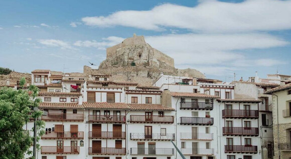 Descubre Morella: Un Viaje Cultural que Inspira