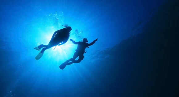 Buceo en Tossa de Mar y noche en Rvhotels Vila de Tossa