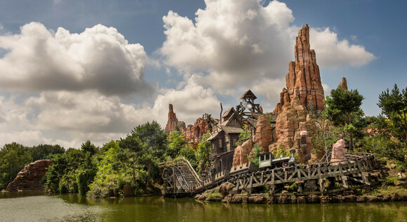 Disneyland� Paris a tu aire en Hotel Campanile Val De France con entradas