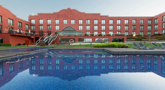 Romanticismo y Gastronomia en el Dolce By Wyndham Barcelona Resort 3