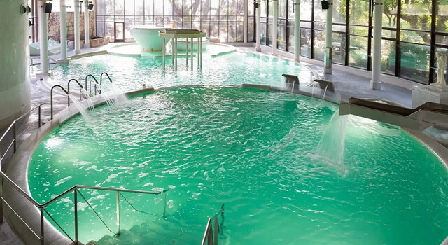 2 Noches de de Relax en Termes Montbrio 3
