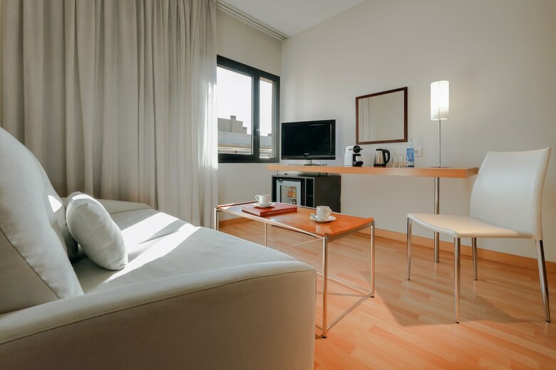 Hotel Catalonia Barcelona Beach