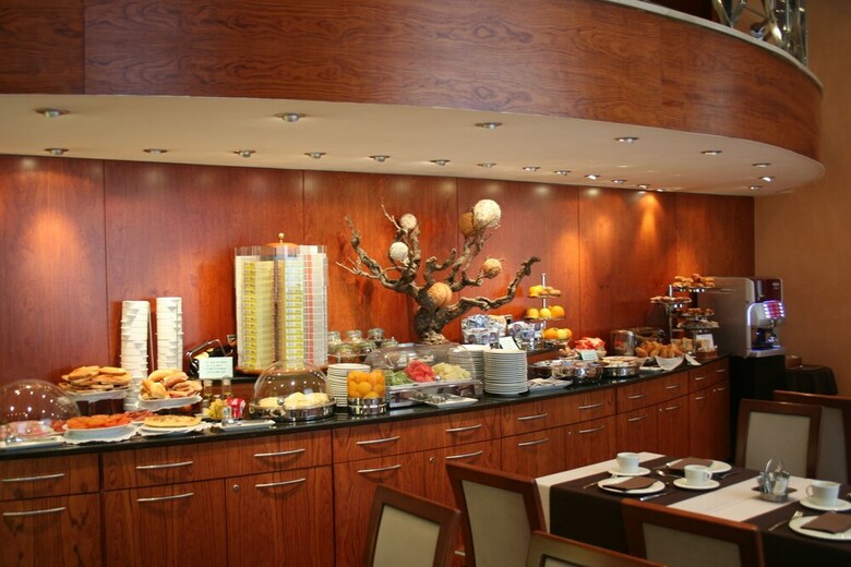 Hotel Dwo Garbi Millenni