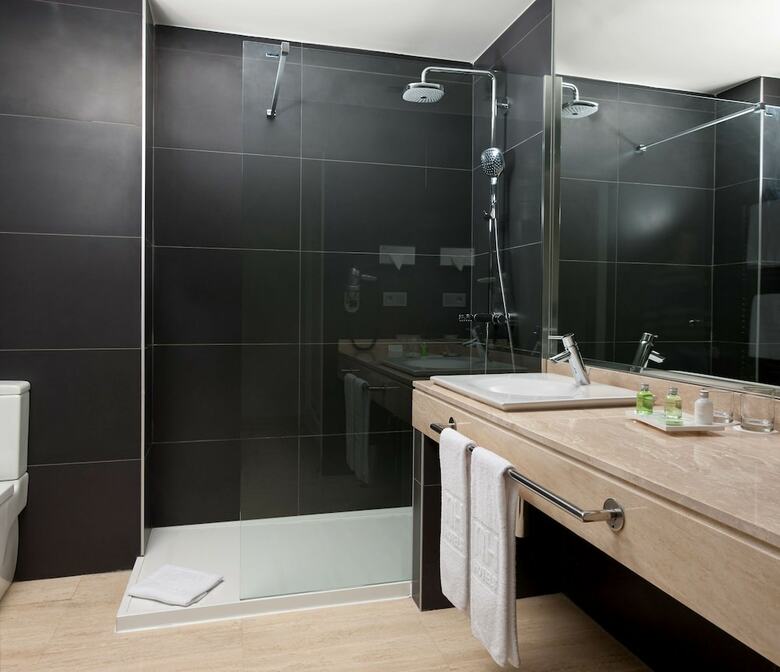 Hotel NH Madrid Nacional