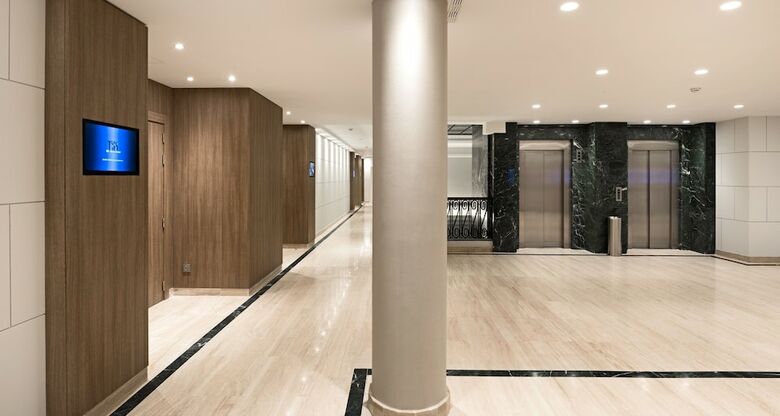 Hotel NH Madrid Nacional