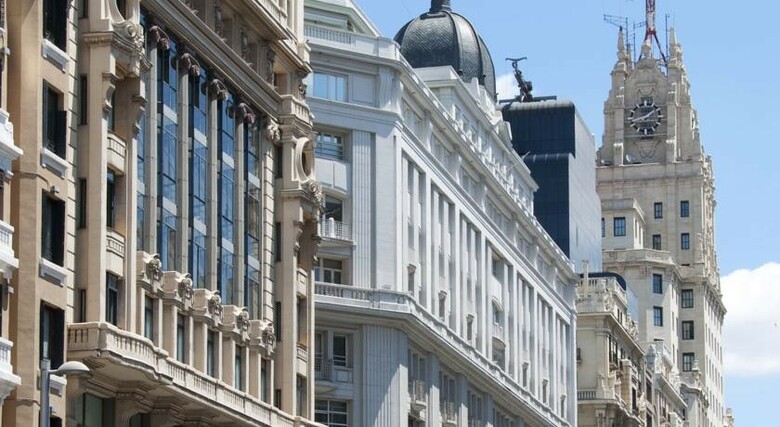 TRYP Madrid Cibeles Hotel