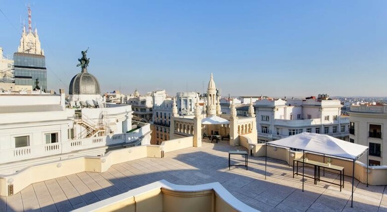 TRYP Madrid Cibeles Hotel