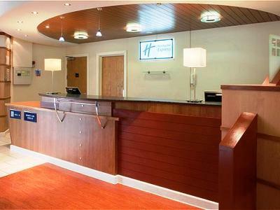 Hotel Express By Holiday Inn Cardiff Bay