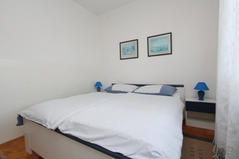 Rooms And Apartments Bella Vista