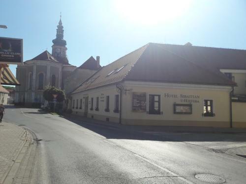 Hostal Hotel Sebastian U Hoffera