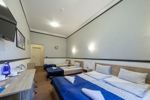 Aquamarine Hotel
