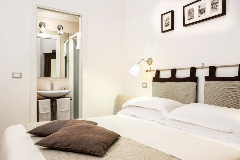 Arco Del Lauro Bed & Breakfast