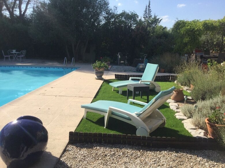 Hostal Le Patio Fleuri