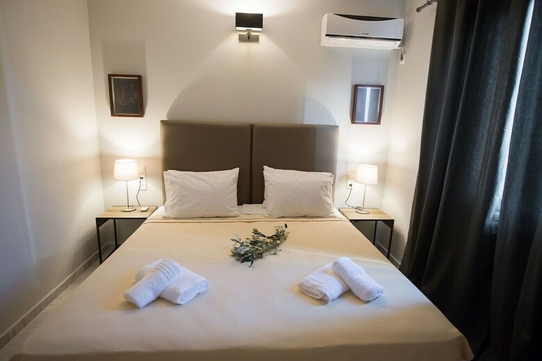 Regalo Apartments