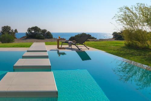 Albatross Villa