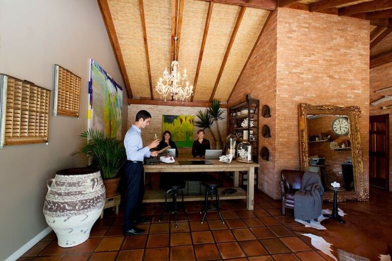 Hotel Villa Montana Beach Resort