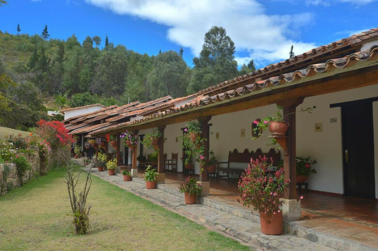 Hotel Duruelo Hospeder�a Y Centro De Convenciones