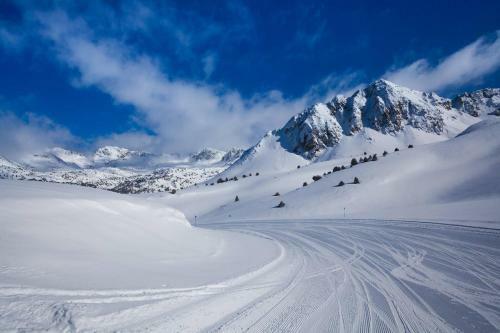 Hotel & Aparthotel Serhs Cosmos