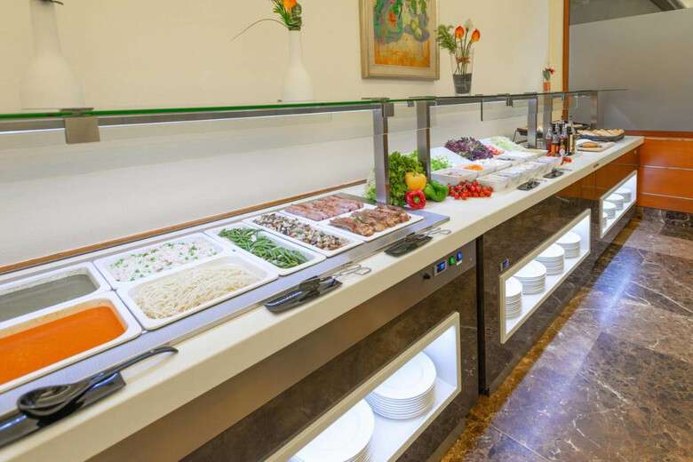 Hotel & Aparthotel Serhs Cosmos