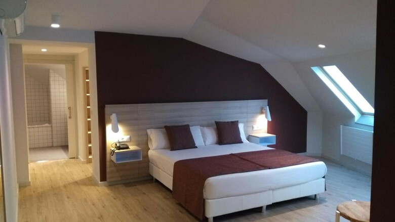 Hotel & Aparthotel Serhs Cosmos