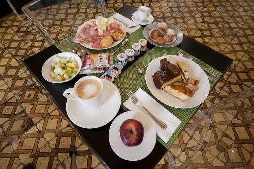 Santa Chiara Boutique Hotel