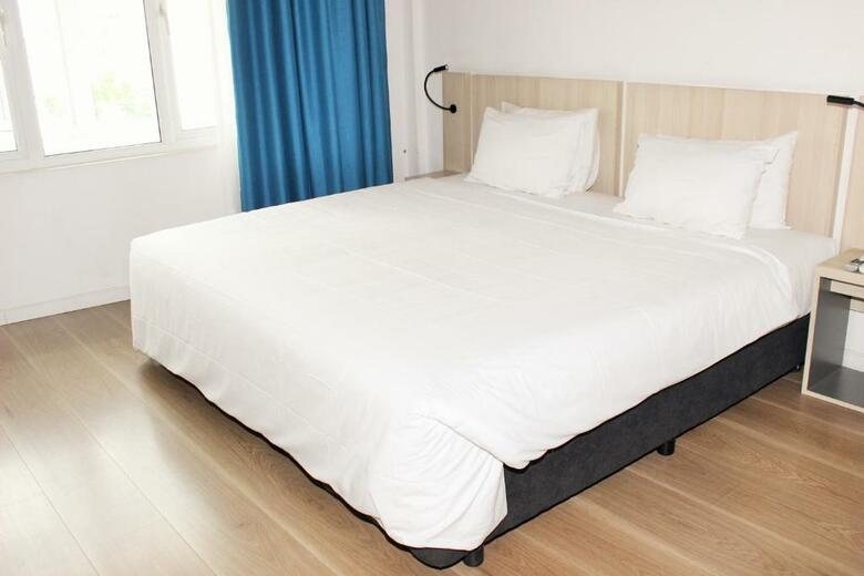 Hotel Que Huong Liberty 3