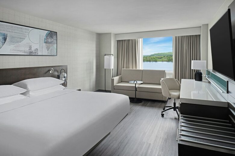 Hotel Delta Fredericton