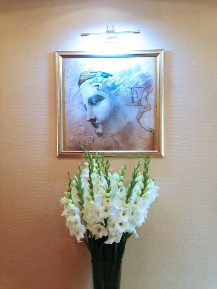 Eney Hotel