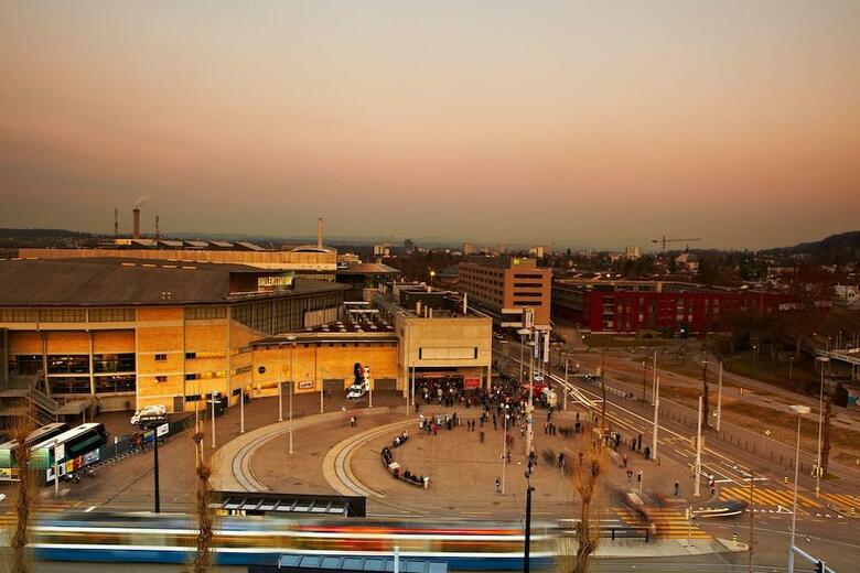 Hotel Holiday Inn Zurich Messe