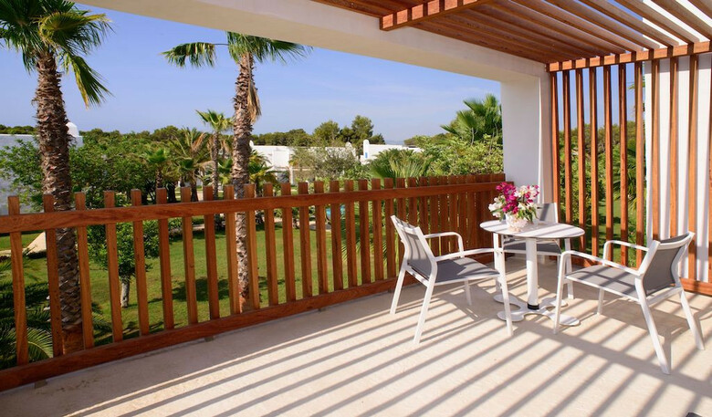 Hotel Cala Llenya Resort Ibiza