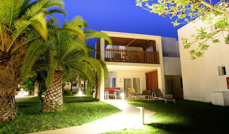 Hotel Cala Llenya Resort Ibiza