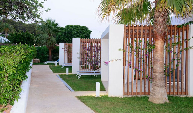 Hotel Cala Llenya Resort Ibiza