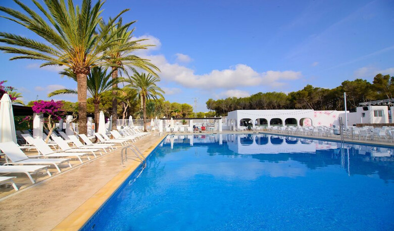 Hotel Cala Llenya Resort Ibiza