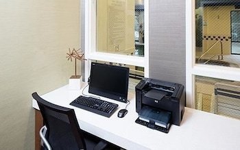 Hotel Red Lion Inn & Suites Bothell